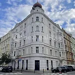 Podkrovni Hnizdecko