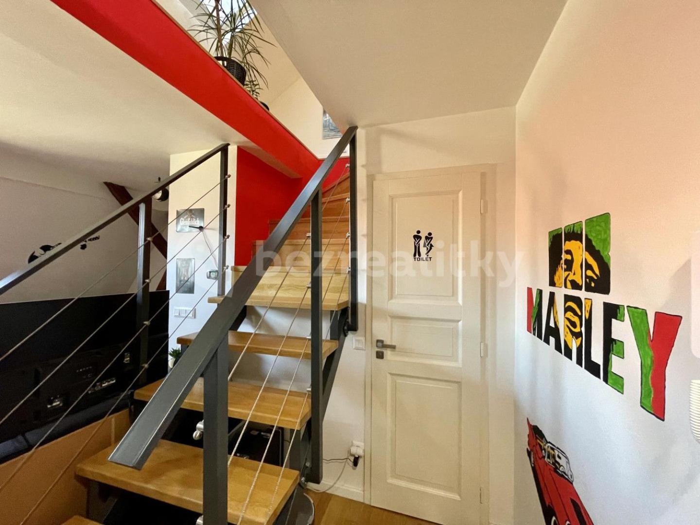 Apartment Podkrovni Hnizdecko Prag